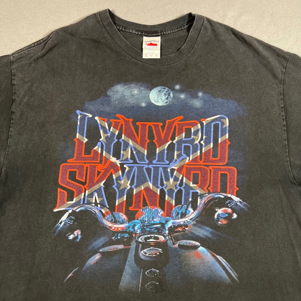 Lynyrd Skynyrd 20th Anniversary T-shirt XL Motorcycle Flag Tennessee‎ River Tag